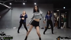 1M dance room grows Boo D Up of choreography of leg goddess Mina Myoung, gas field is dye-in-the-woo