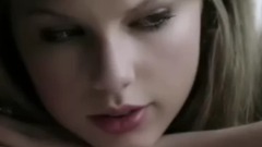 _Taylor Swift of Sino-British caption of The Story Of Us