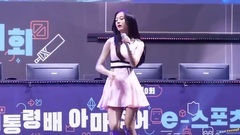 Sincere - video of dancing of 18/08/18_ of show of Zhu Yi of congress of sports of electron of amate