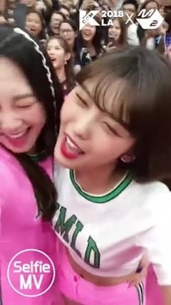 BBoom BBoom_MOMO LAND