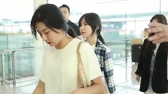 Airport of RedVelvet Ren Chuan leaves the country 18/09/07_Red Velvet