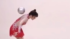 [Song Yuqi] the ball that pluvial fine jade performed God games 2018 holds _I-DLE