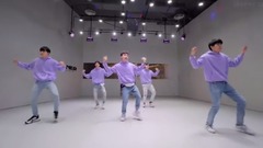 Video of dancing of YES Or YES _ , imitate break u
