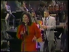 _Darlene Love of edition of Sleigh Ride spot, ronn