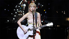 Style&Delicate_Taylor Swift