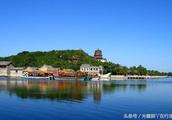 Area of scene of travel of Summer Palace of touris