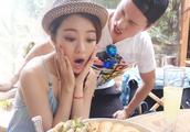 Lai Xiuen loved An Yixuan! In romantic Turkey, with husband close look is embraced, a year of joy