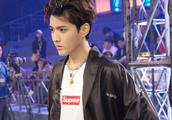 Bump into Xu Kun of Cai of unlined upper garment when Wu Yifan, who is more handsome!