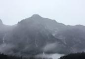 Raining jade dragon snow mountain