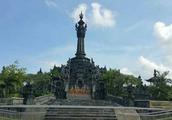 2018 6.1 Indonesia cling to scenery of temple of l
