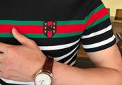 Green stripe designs Gucci Gu Jigong, had become the LOGO design of its widely known