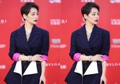 46 years old halcyon with 42 years old Ma Yi    wears business suit, netizen: An it is a long story,
