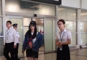Angelababy of passerby come across, media pursues 