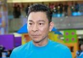 57 years old of Liu Dehua are illuminated nearly, element colour is like two different people simply