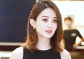 Zhao Liying shows hair of body hold up to drink champagne, beautiful of temperament of skin Bai Xi,