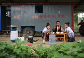 Heibei father female 3 people open tractor end to swim 3 1000 kilometers spend 7 provinces journey o