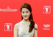 Liu Yifei cheek is true beauty, but this figure lets a person dare not flatter however