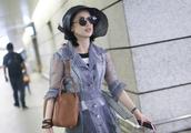 Huang Sheng depends on full-dress airport showing a body, can old hot days so wear won't be heated