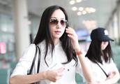 Han Xuejing beautiful airport showing a body, the netizen breathes out continuously: Old show grows