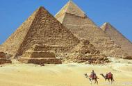 What does Egypt pyramid have to make a person uncannily place?