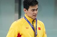 Intended fault wears Sun Yang get award to take, female athlete Shen Duo swim inside the pool kick K