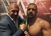 HHH of father of WWE emperor's son-in-law is old according to be exposed to the sun to go out, so h