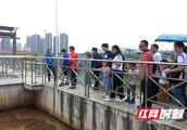 Sewage treatment plant of Changsha beautiful bridge is opened to the public see sewage flow to He Fa