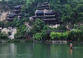 Need not go phoenix gathered together, guizhou looks in light of this 4 old ancient guards