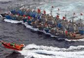 Surround an American warship, the Chinese fisherman of submarine of hold captive bay, meet with unex