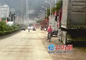 Long Chi protects means of livilihood, the parking lot of old freight car? Group of policeman of Tai