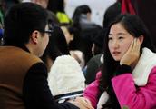 Small sister-in-law marries, I turn to her Zhang 5000 yuan, hear the conversation in the phone, I de