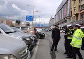 Do not put fluky psychology to violate stop, canal of city of policeman piling dragon executed the l