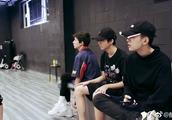 TFBOYS rehearse titbits, easy melt the leg exposure of 1000 royal seal his current situation