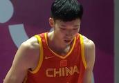 Detail: Win by a narrow margin of Chinese male basket, wang Zhelin is changed, who observes Yao Ming