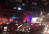Before dawn, leak of one shop liquid gas lights Fuzhou explode firemen deals with quickly